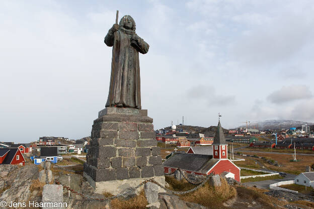 Hans Egede Statue